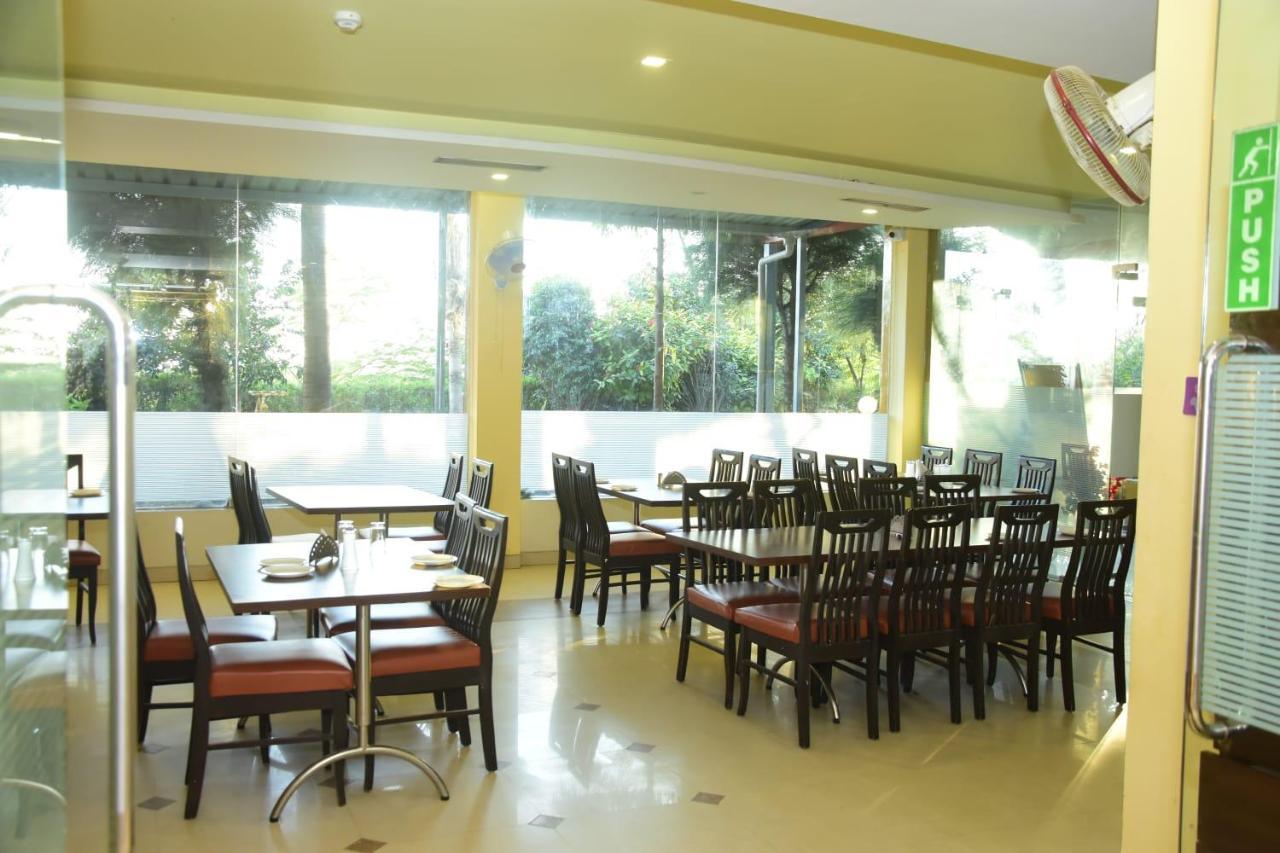 Hotel Shiv International Bhachau المظهر الخارجي الصورة
